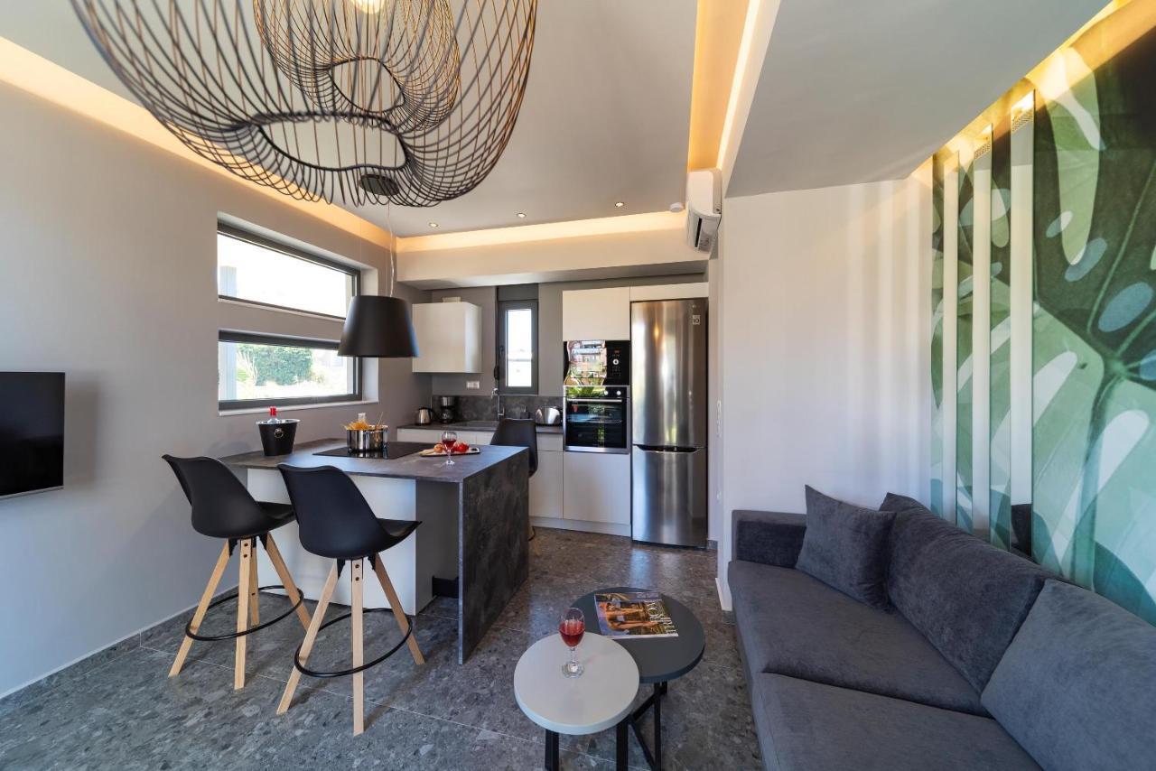 Palmeral Luxury Suites Kremasti  Ngoại thất bức ảnh